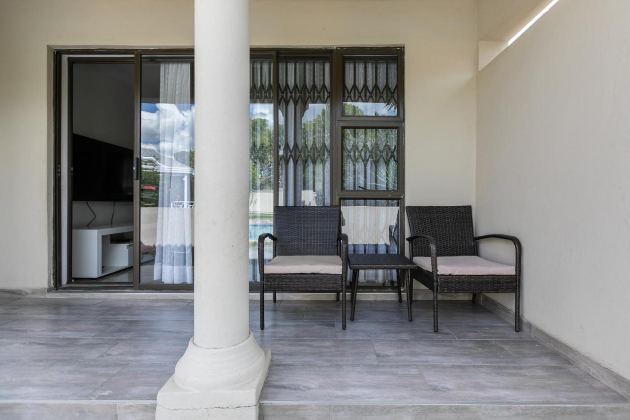 Signature Lodge Kempton Park Bagian luar foto