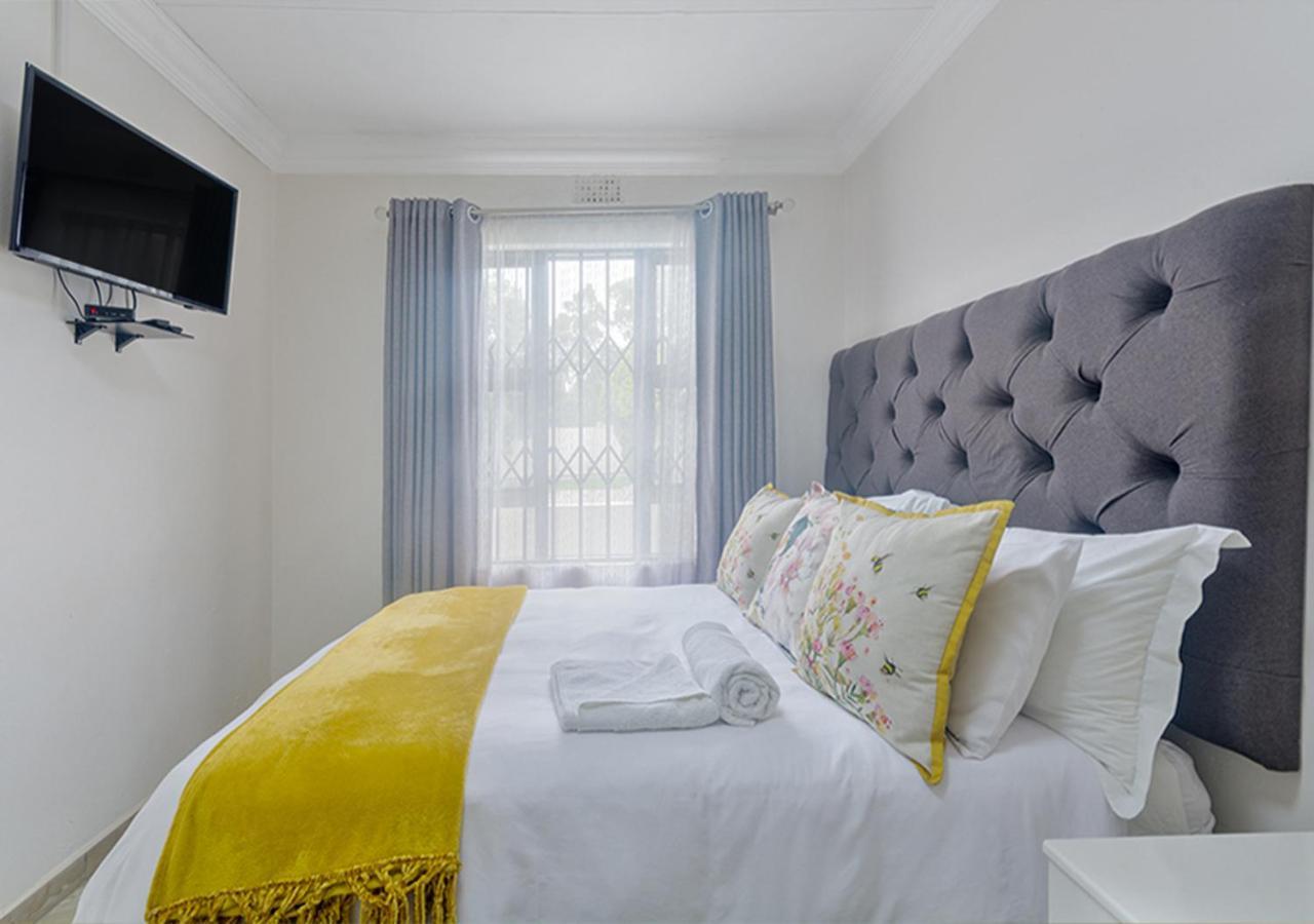Signature Lodge Kempton Park Bagian luar foto